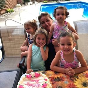 Meet your Posher, Robin